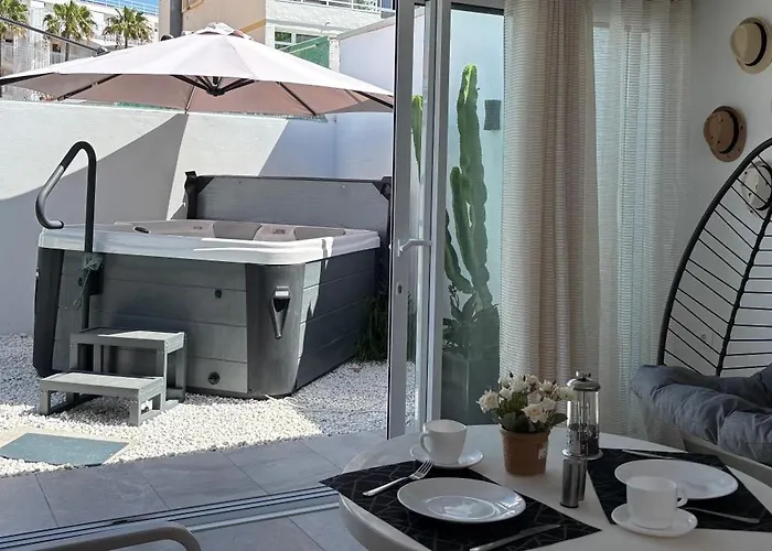 Casa Alegria Yumbo 펜션 *